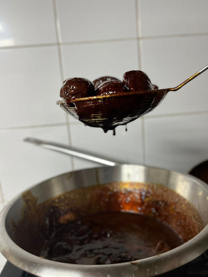 "I Turdilli" typical Calabrian Christmas dessert