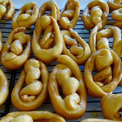 "Le Scalille" typical Calabrian Christmas dessert